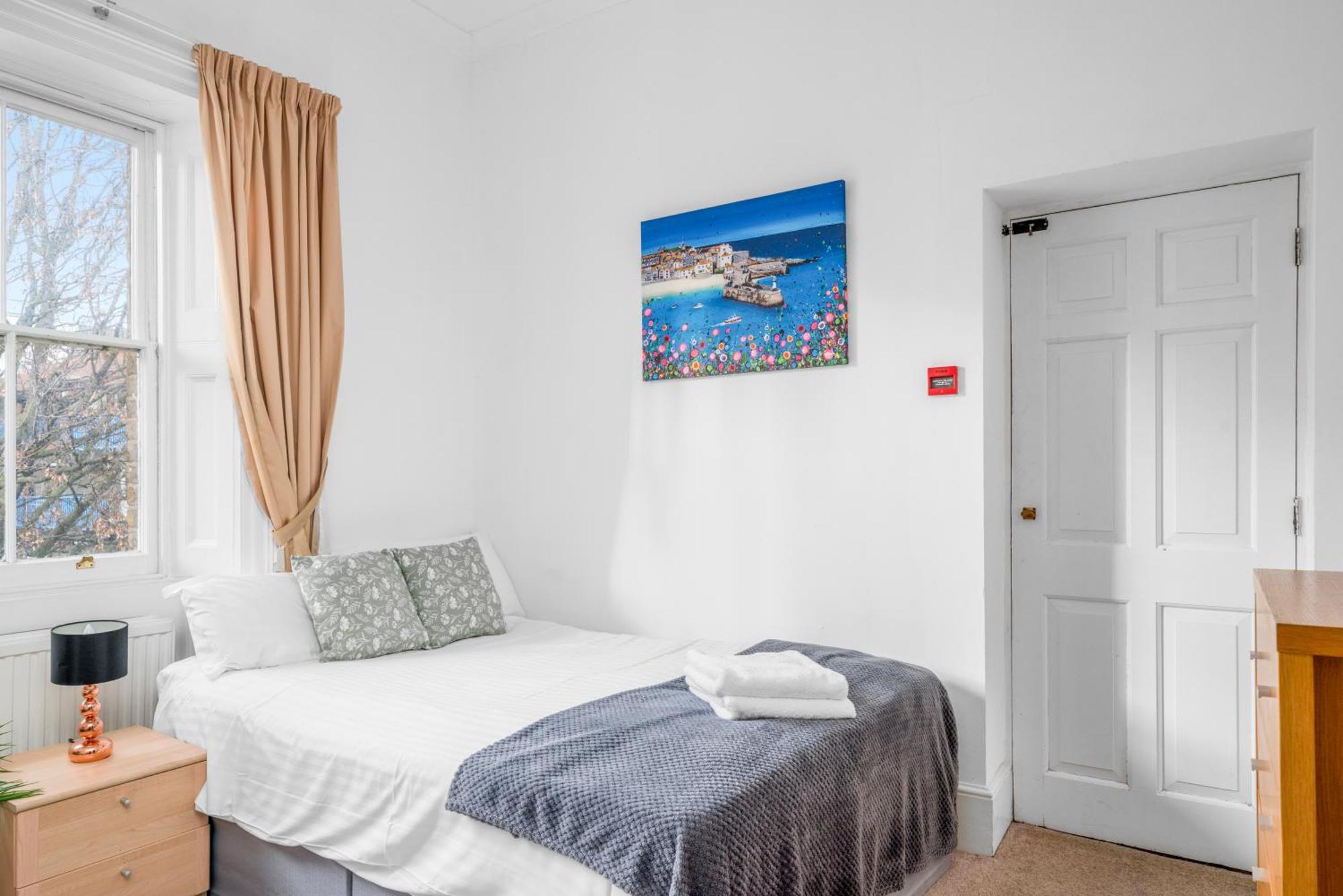 Appartamento Canary Wharf - Spacious Near Excel Exhibition Centre, O2 Arena, Airport, Free Parking & Wifi *