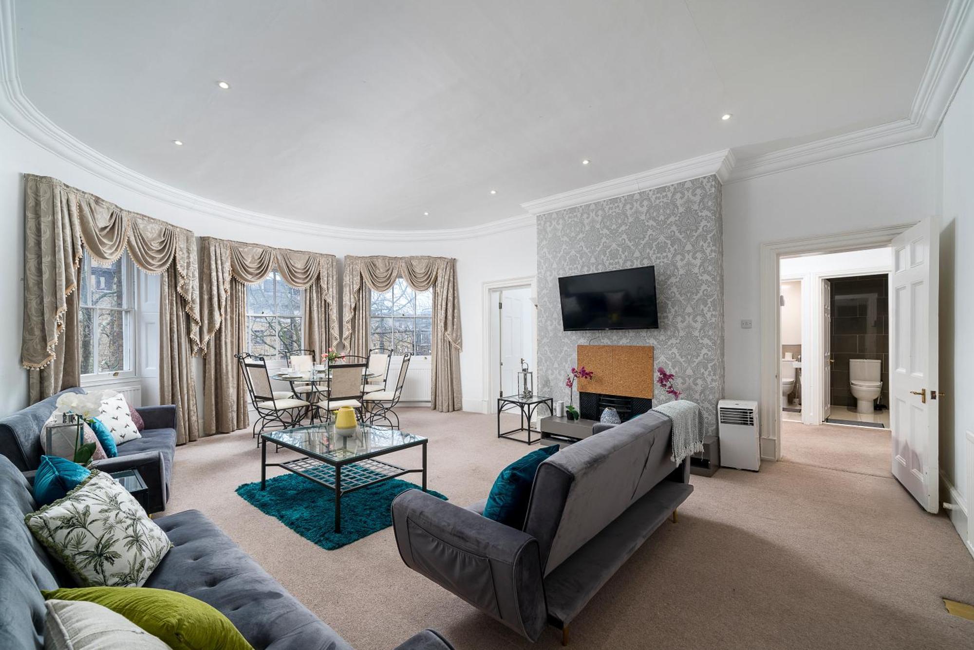 Appartamento Canary Wharf - Spacious Near Excel Exhibition Centre, O2 Arena, Airport, Free Parking & Wifi Londra