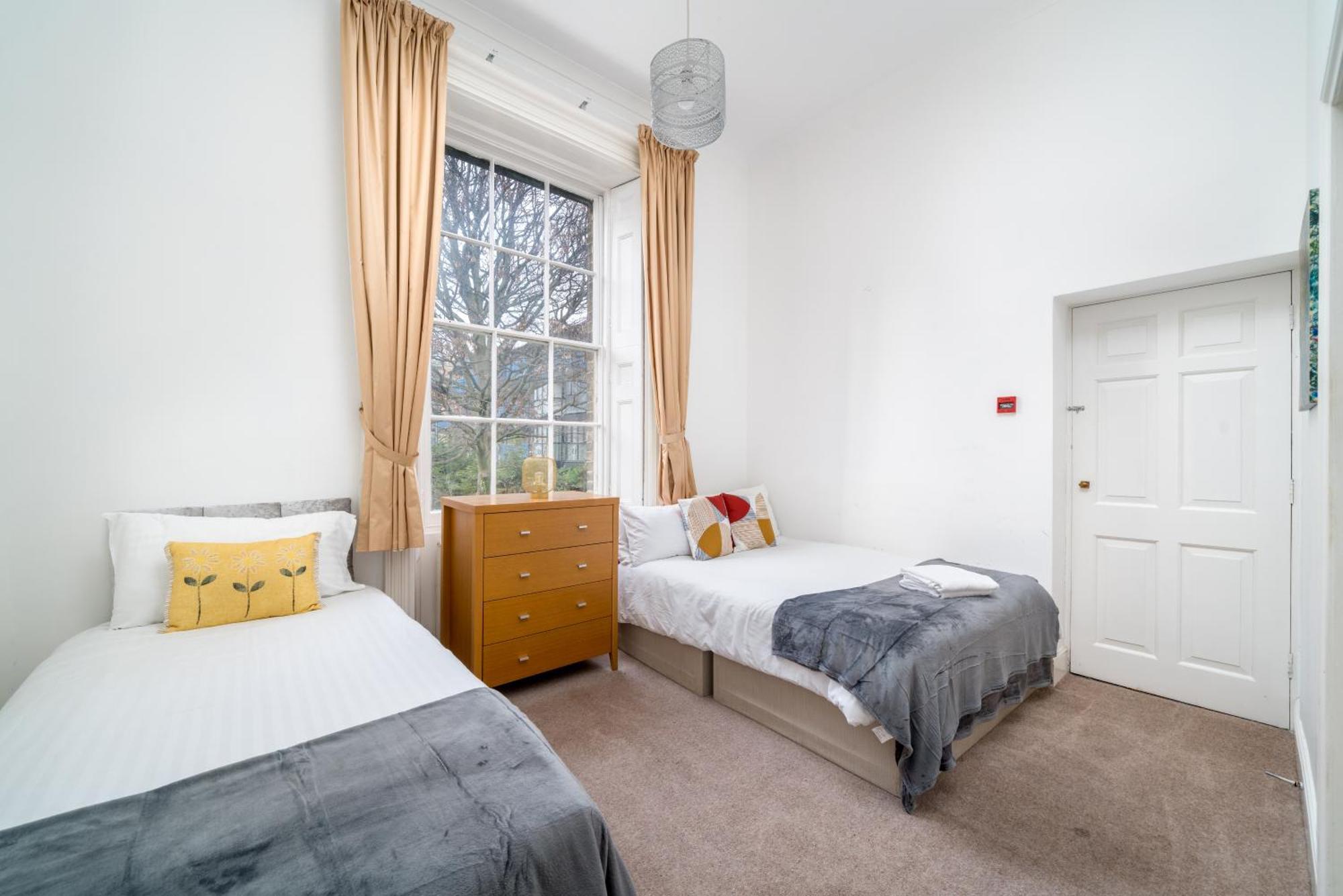 Appartamento Canary Wharf - Spacious Near Excel Exhibition Centre, O2 Arena, Airport, Free Parking & Wifi Londra