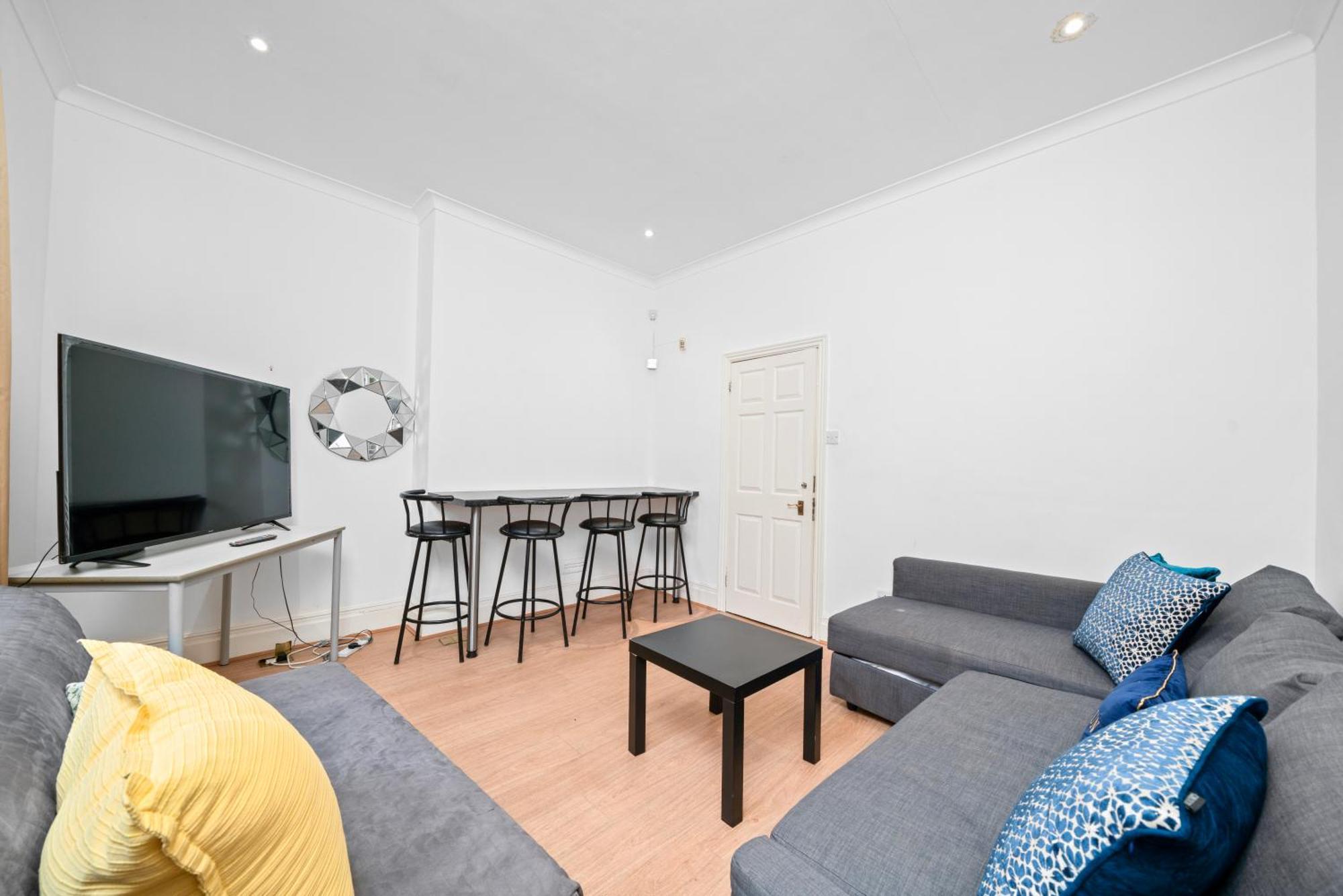 Appartamento Canary Wharf - Spacious Near Excel Exhibition Centre, O2 Arena, Airport, Free Parking & Wifi